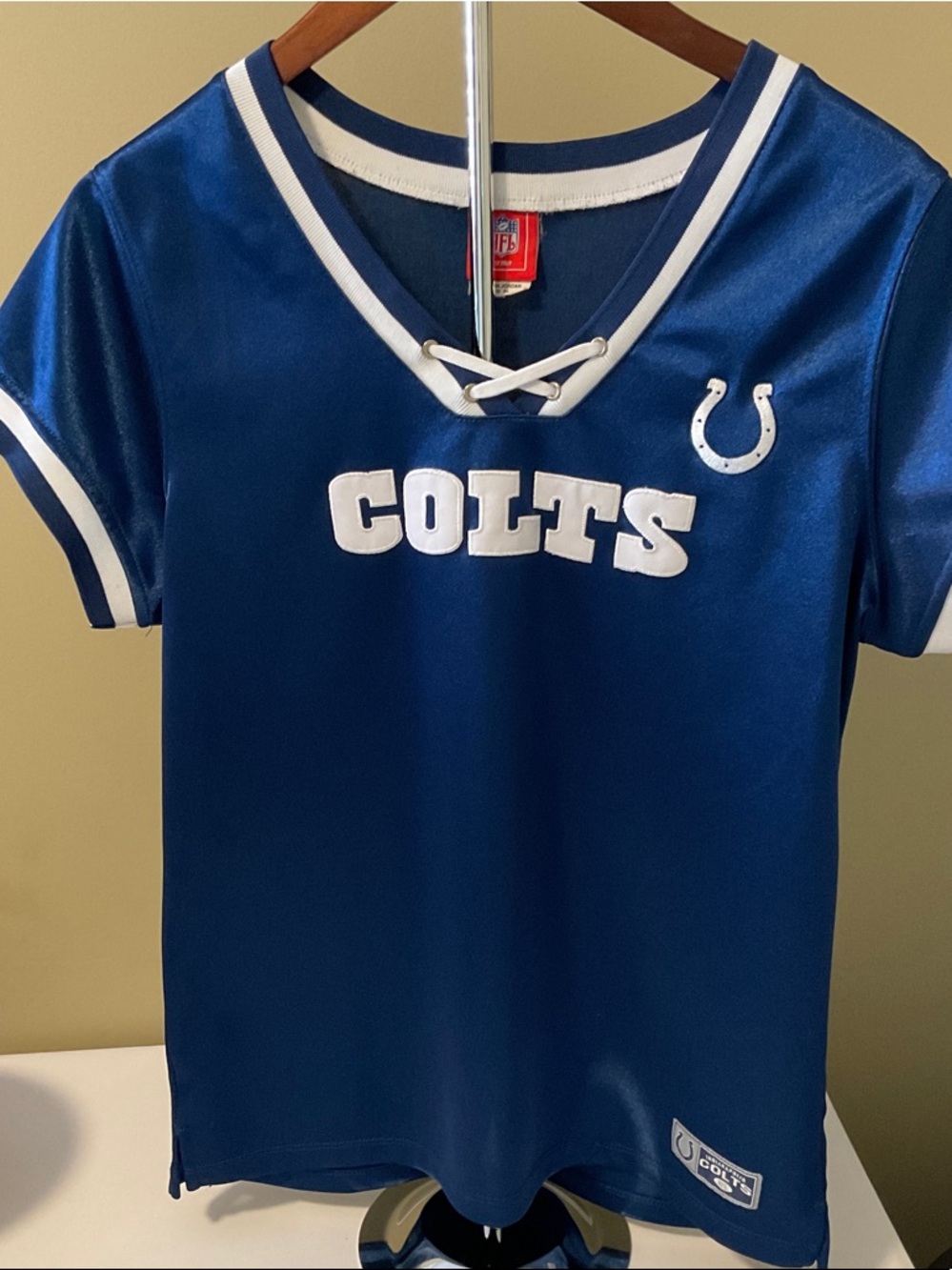 Colts Lace-Up V-Neck Team Jersey Top in Blue